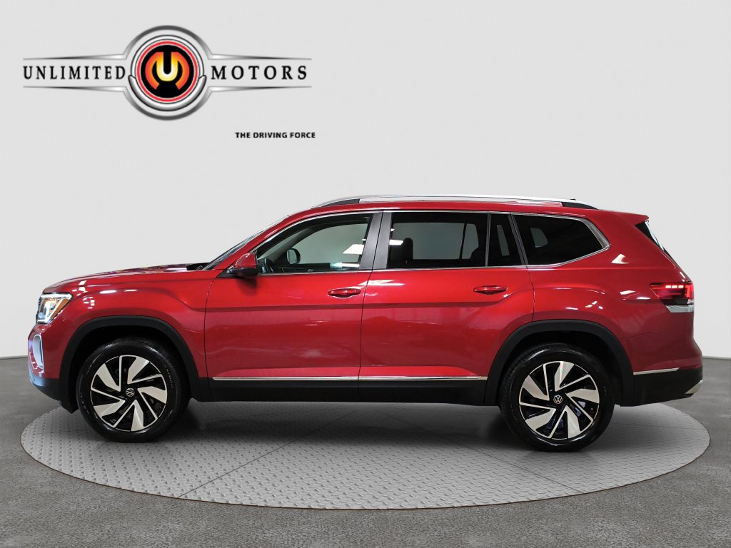 Photo 12 of this Volkswagen Atlas