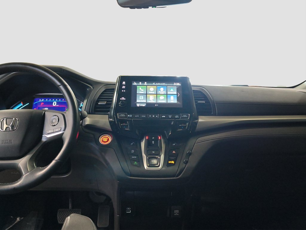 Photo 27 of this Honda Odyssey