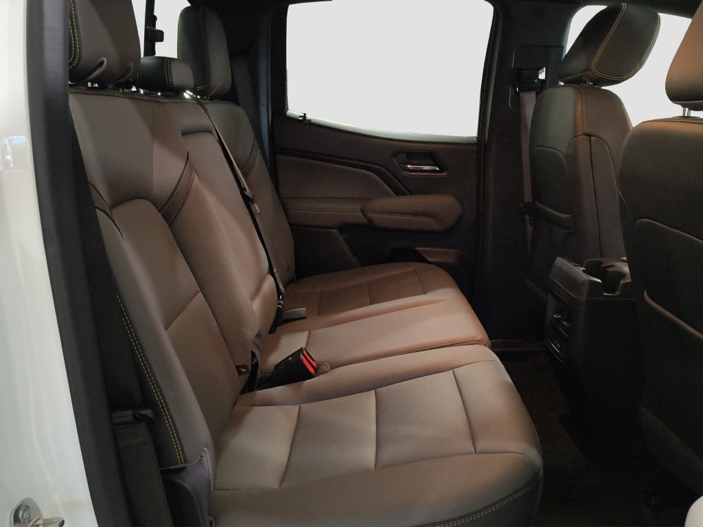 Photo 9 of this Chevrolet Colorado