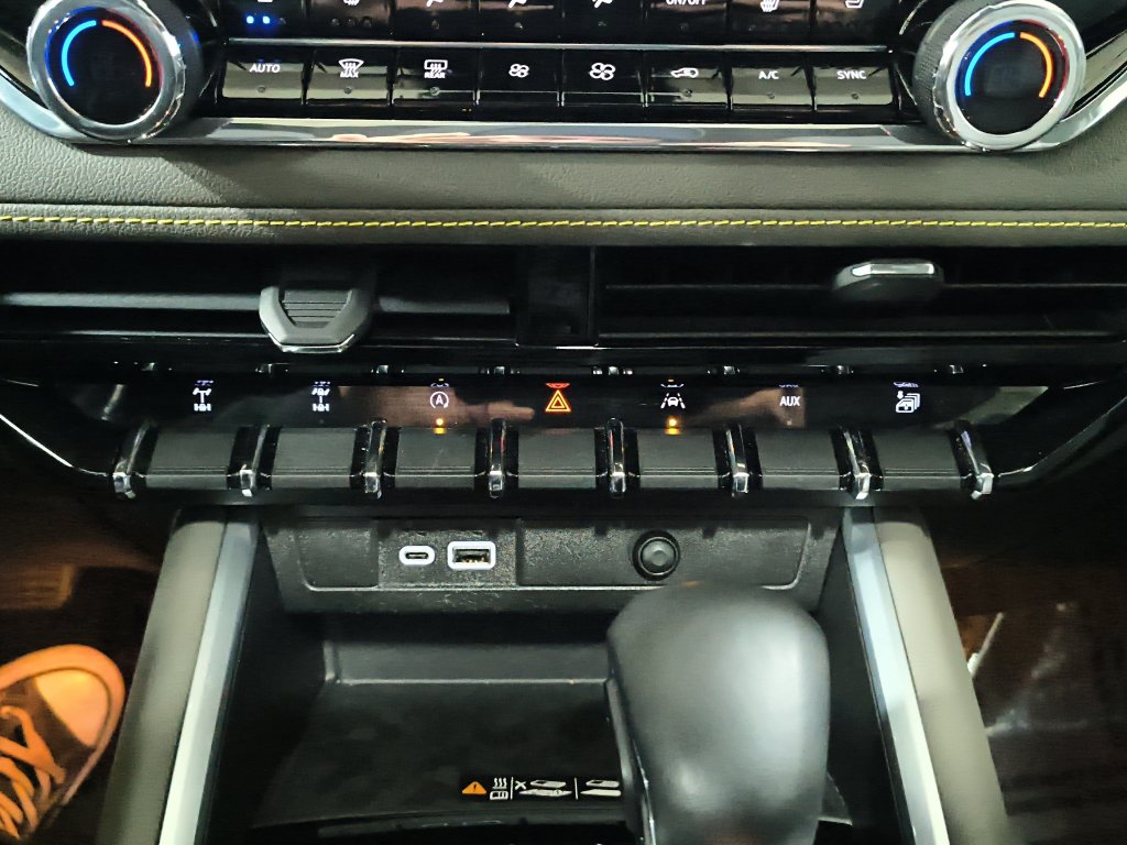 Photo 27 of this Chevrolet Colorado