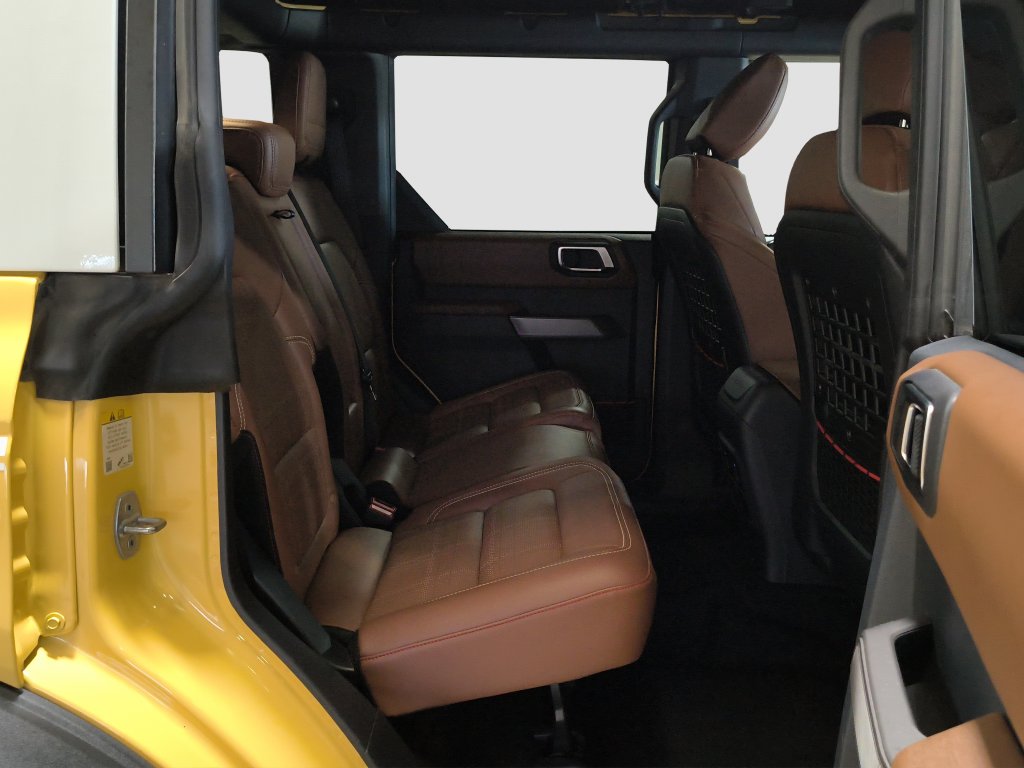 Photo 18 of this Ford Bronco