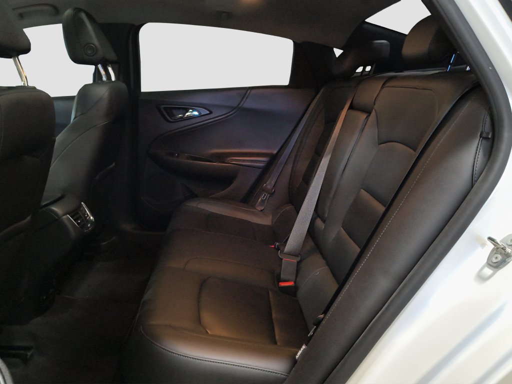 Photo 8 of this Chevrolet Malibu