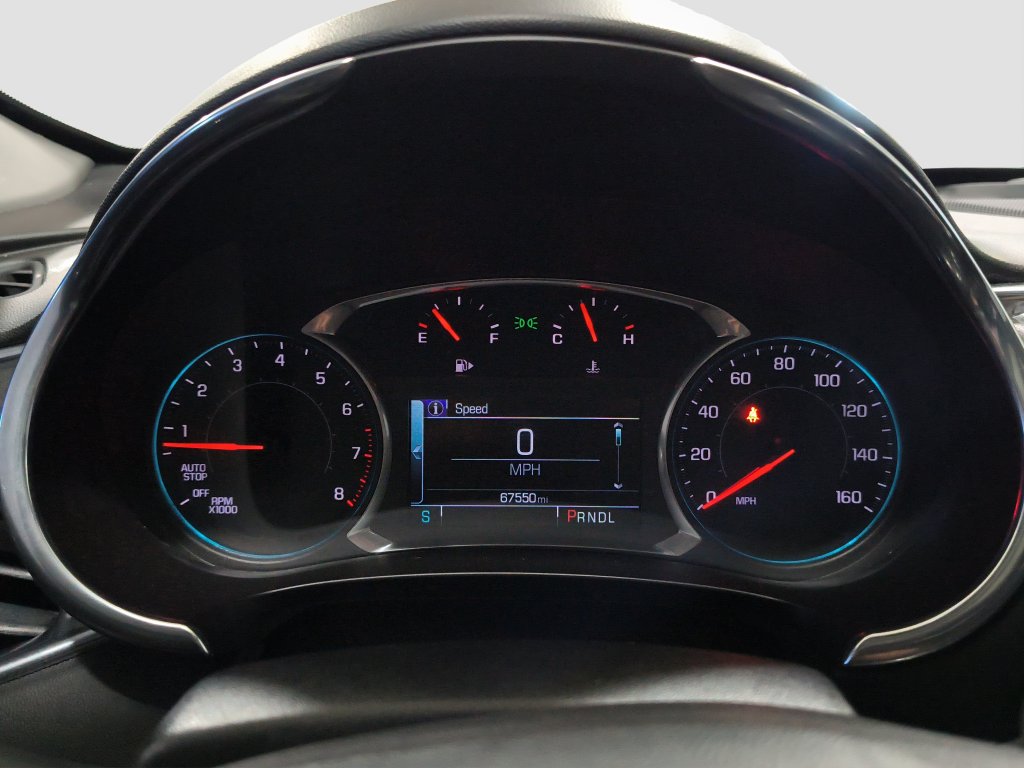 Photo 9 of this Chevrolet Malibu