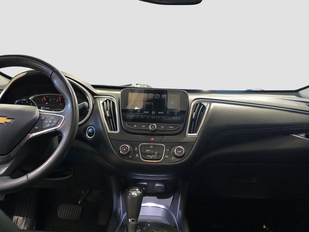 Photo 21 of this Chevrolet Malibu