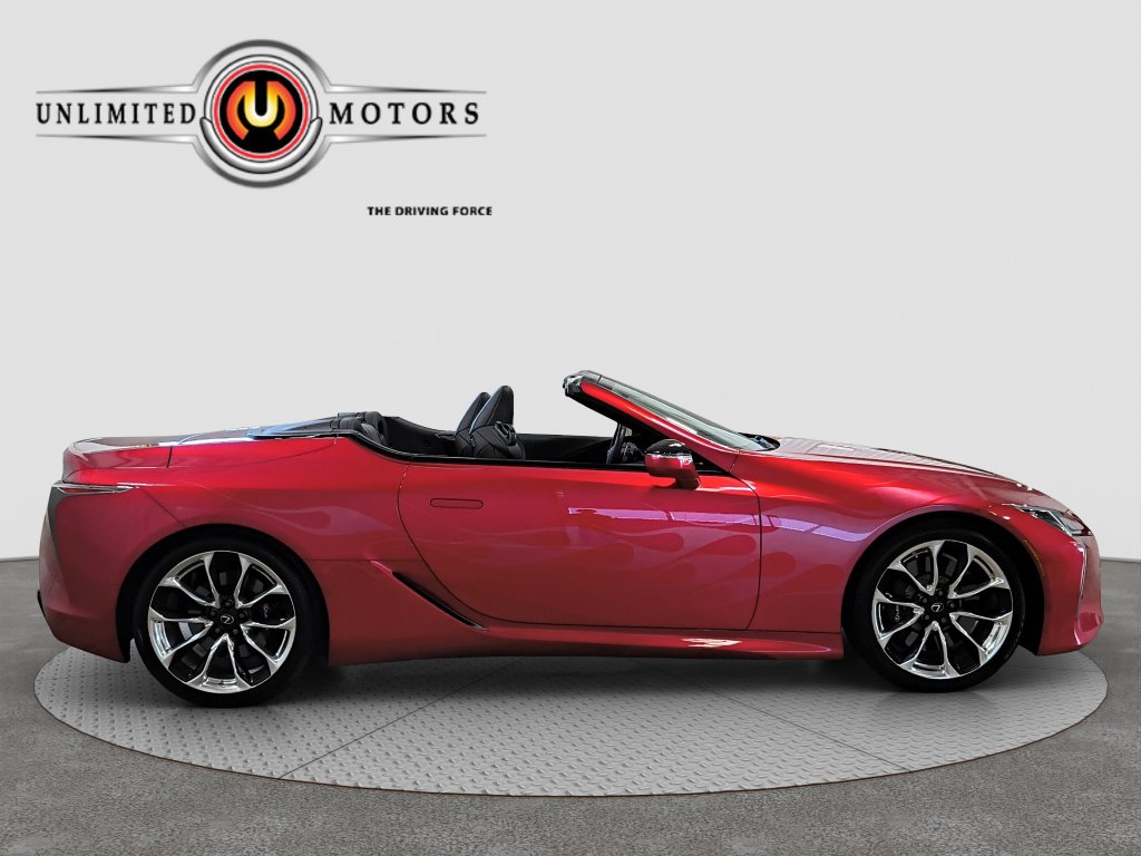 Photo 7 of this Lexus LC 500