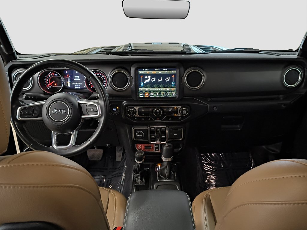 Photo 14 of this Jeep Gladiator