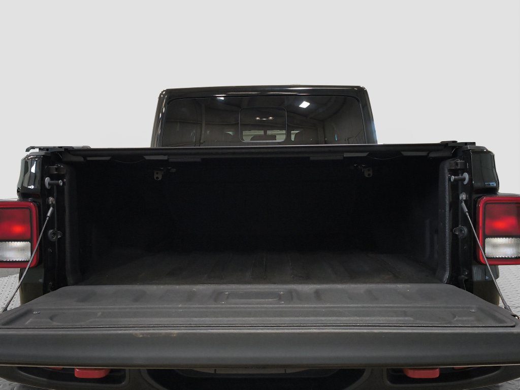 Photo 21 of this Jeep Gladiator