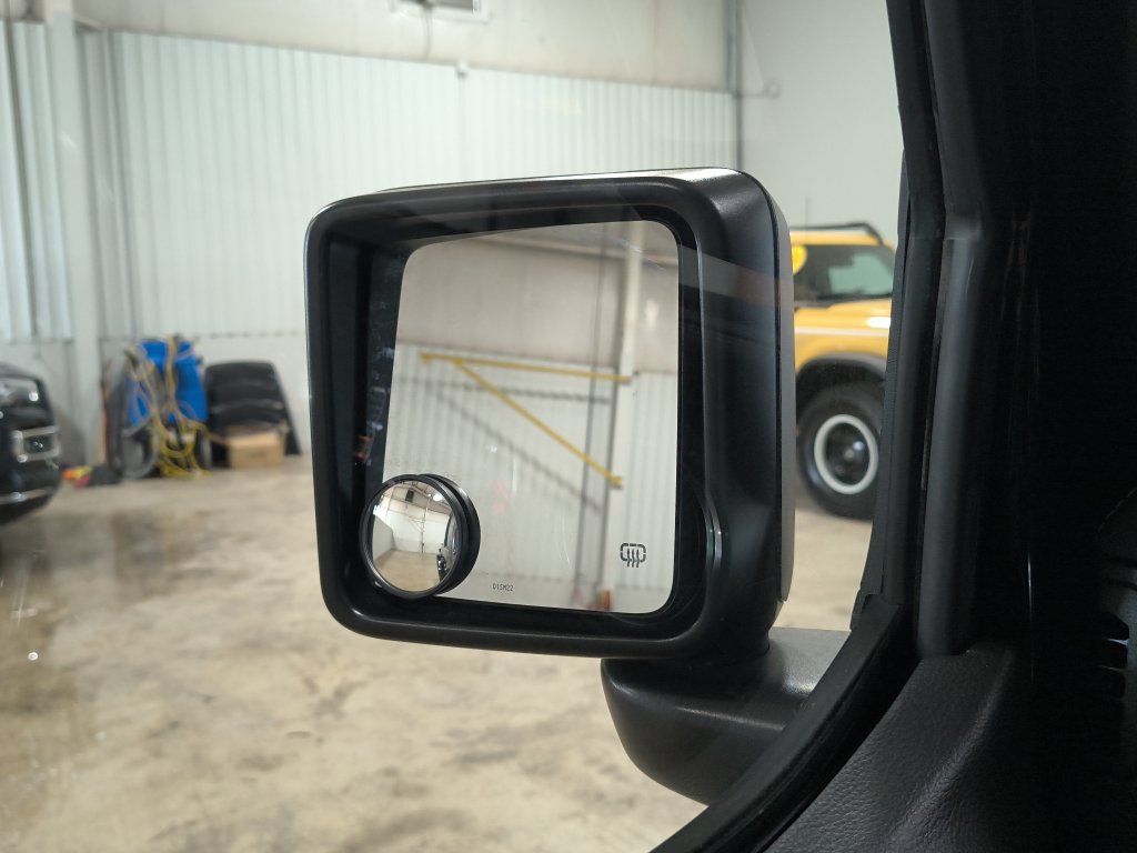 Photo 24 of this Jeep Gladiator