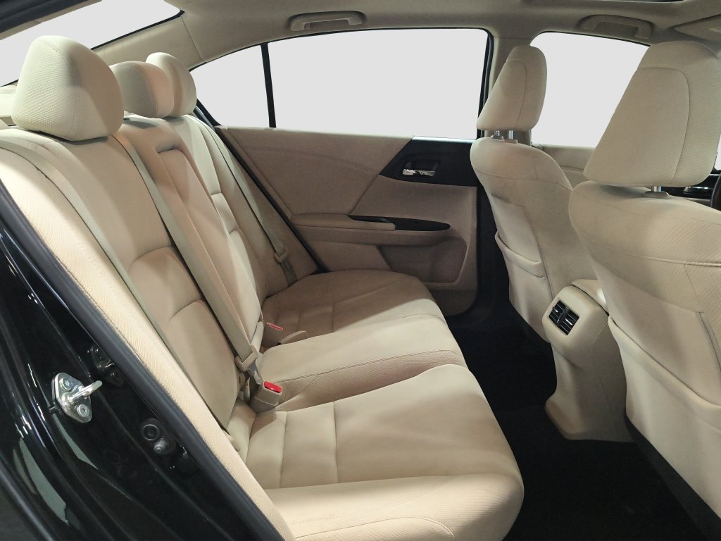 Photo 21 of this Honda Accord Sedan