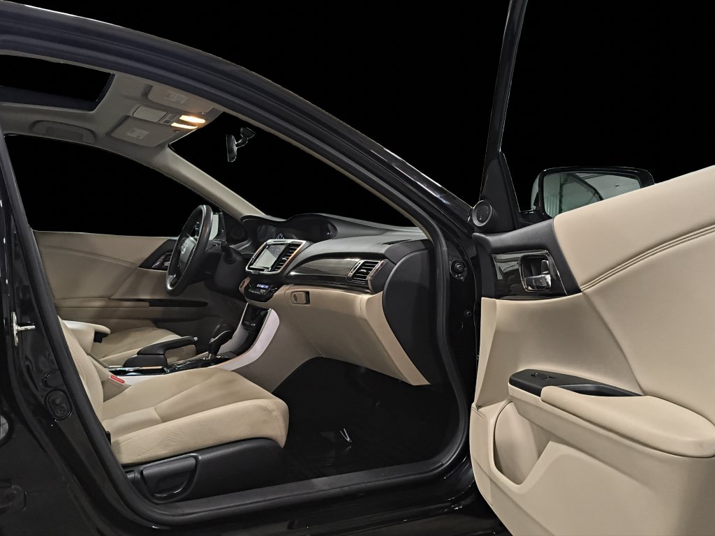 Photo 25 of this Honda Accord Sedan