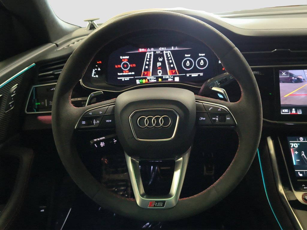 Photo 28 of this Audi RS Q8