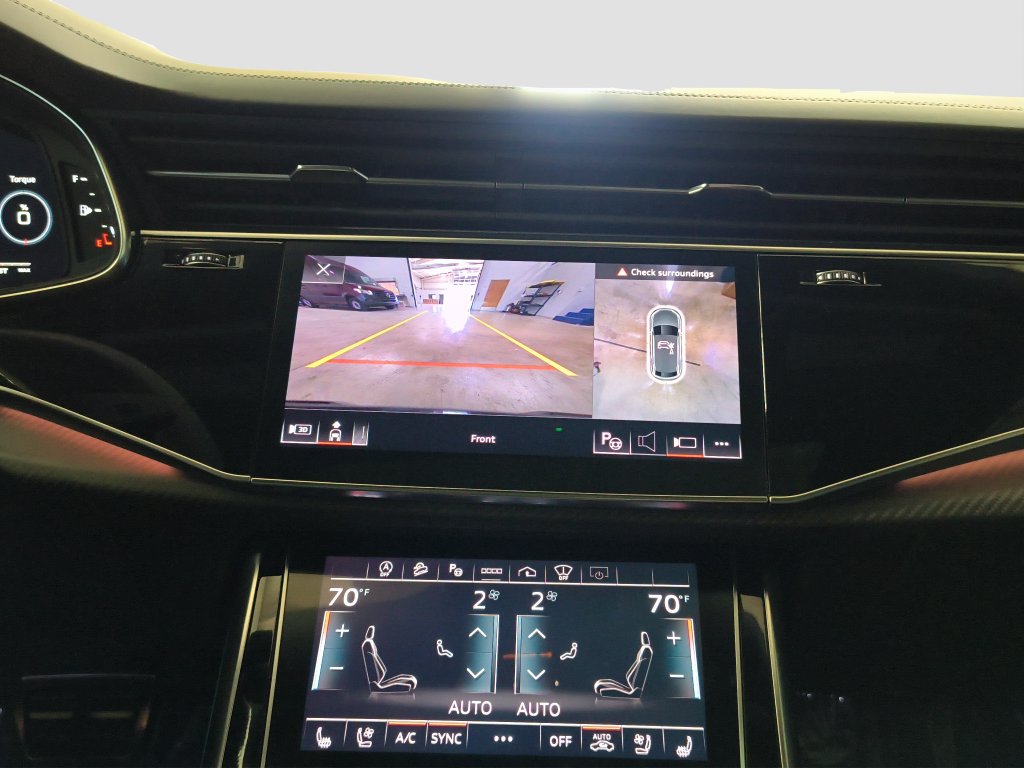Photo 31 of this Audi RS Q8