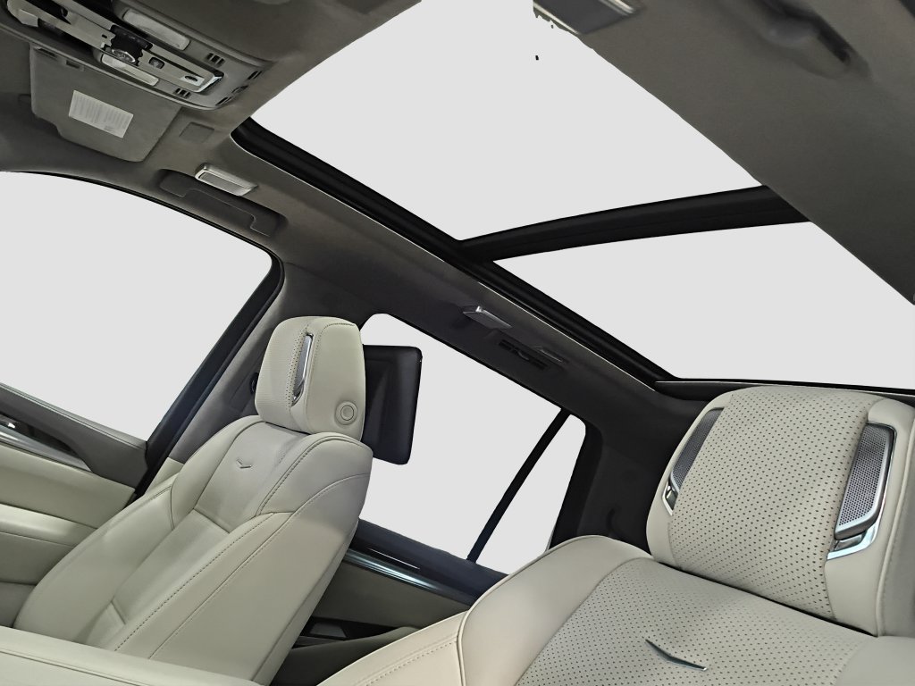 Photo 13 of this Cadillac Escalade