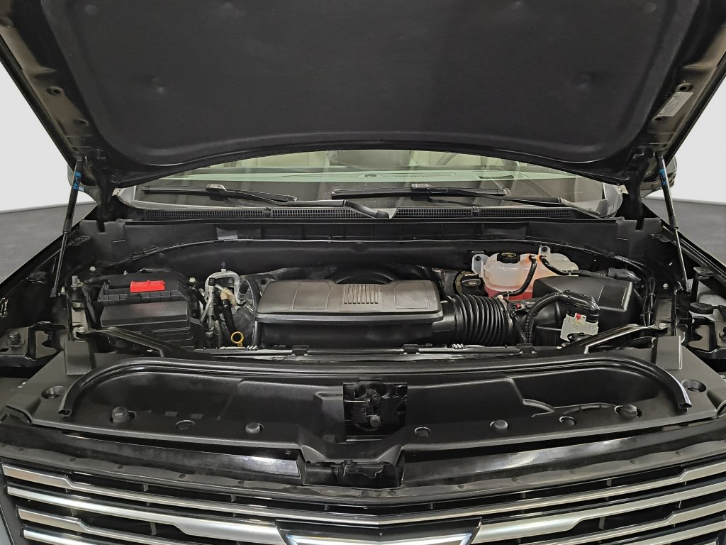 Photo 18 of this Cadillac Escalade
