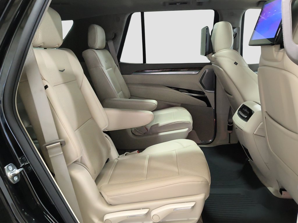 Photo 33 of this Cadillac Escalade