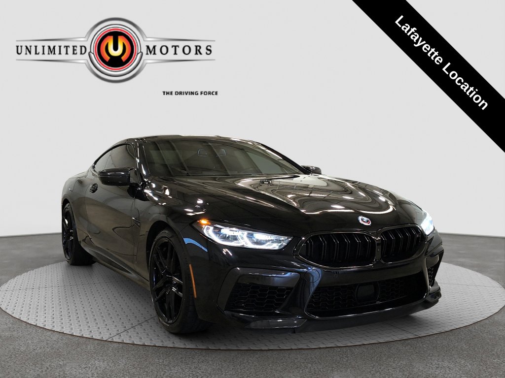 2023 BMW M8