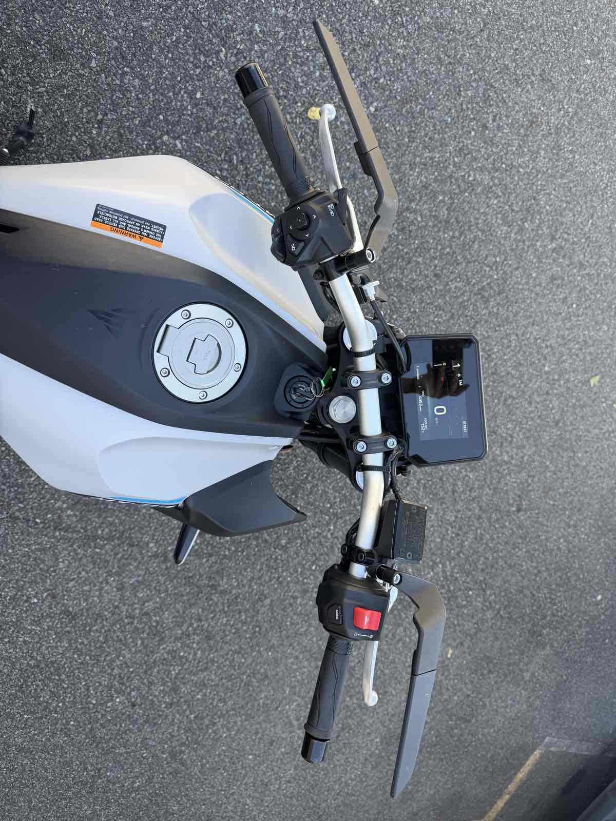 Photo 6 of this Yamaha MT