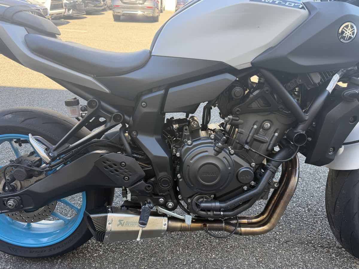 Photo 8 of this Yamaha MT