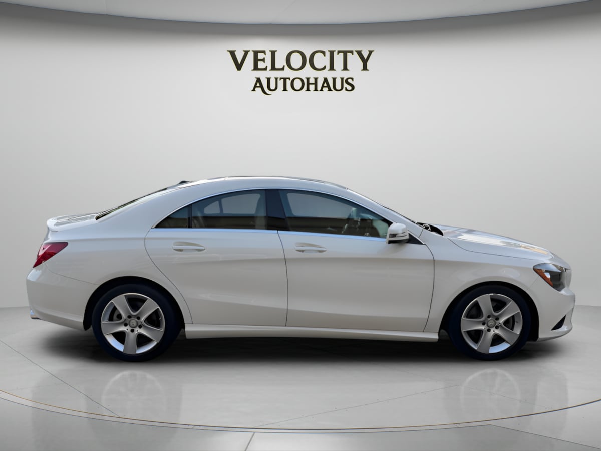 Photo 8 of this Mercedes-Benz CLA 250