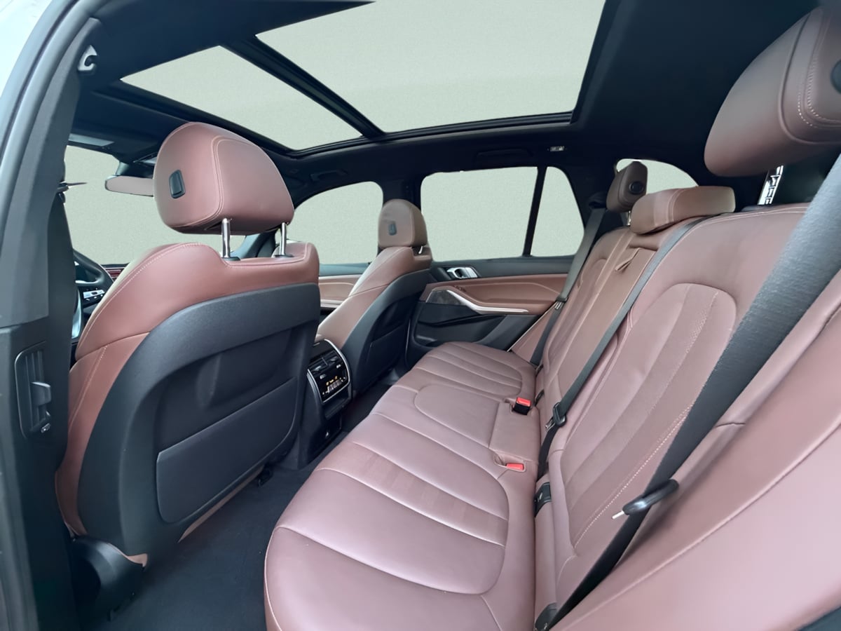 2021 BMW X5 40i - Photo 18