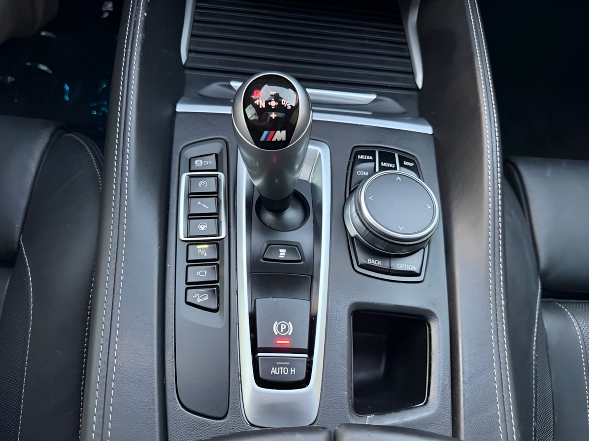 Photo 20 of this BMW X6 M