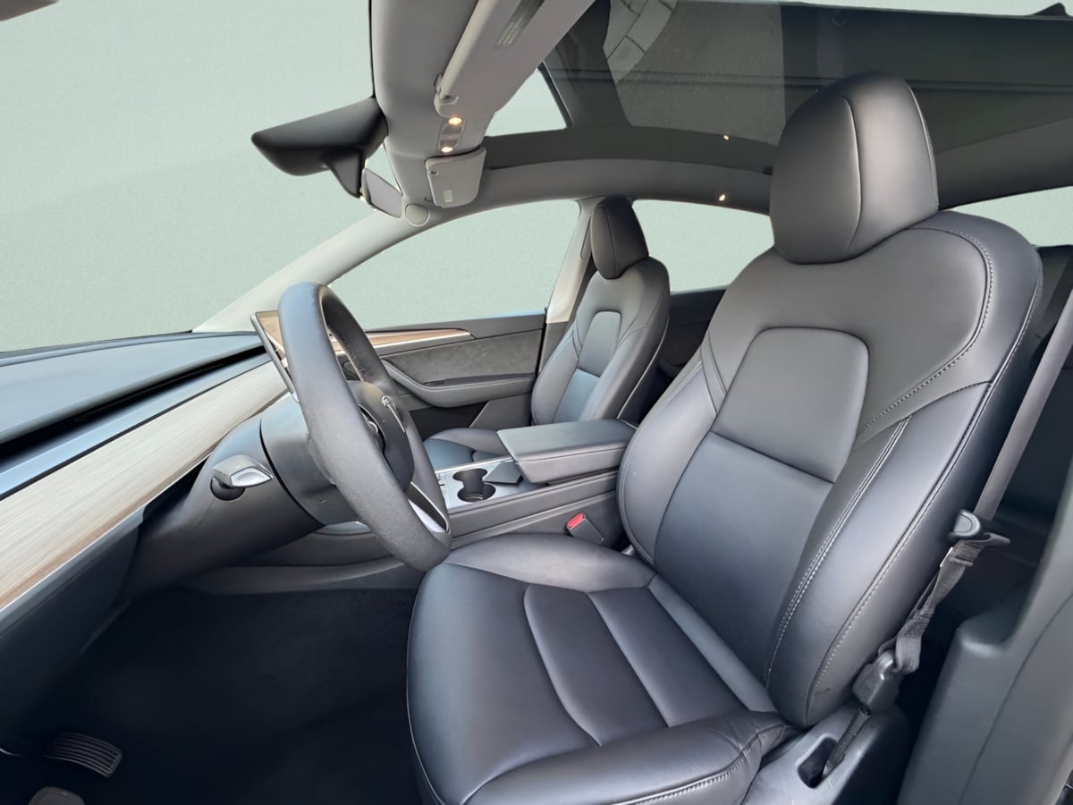 Photo 10 of this Tesla Model Y