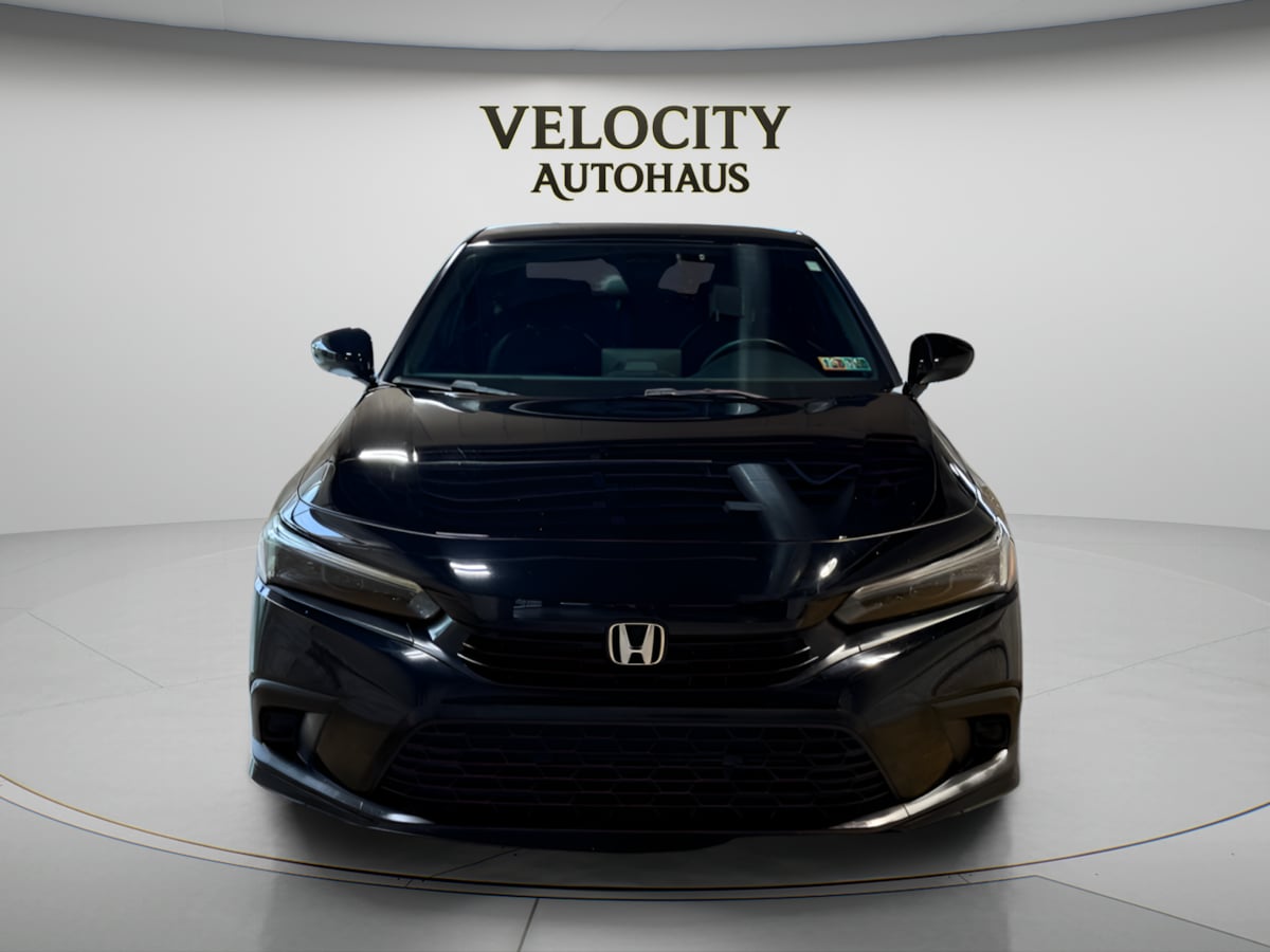 View vehicle photo 2