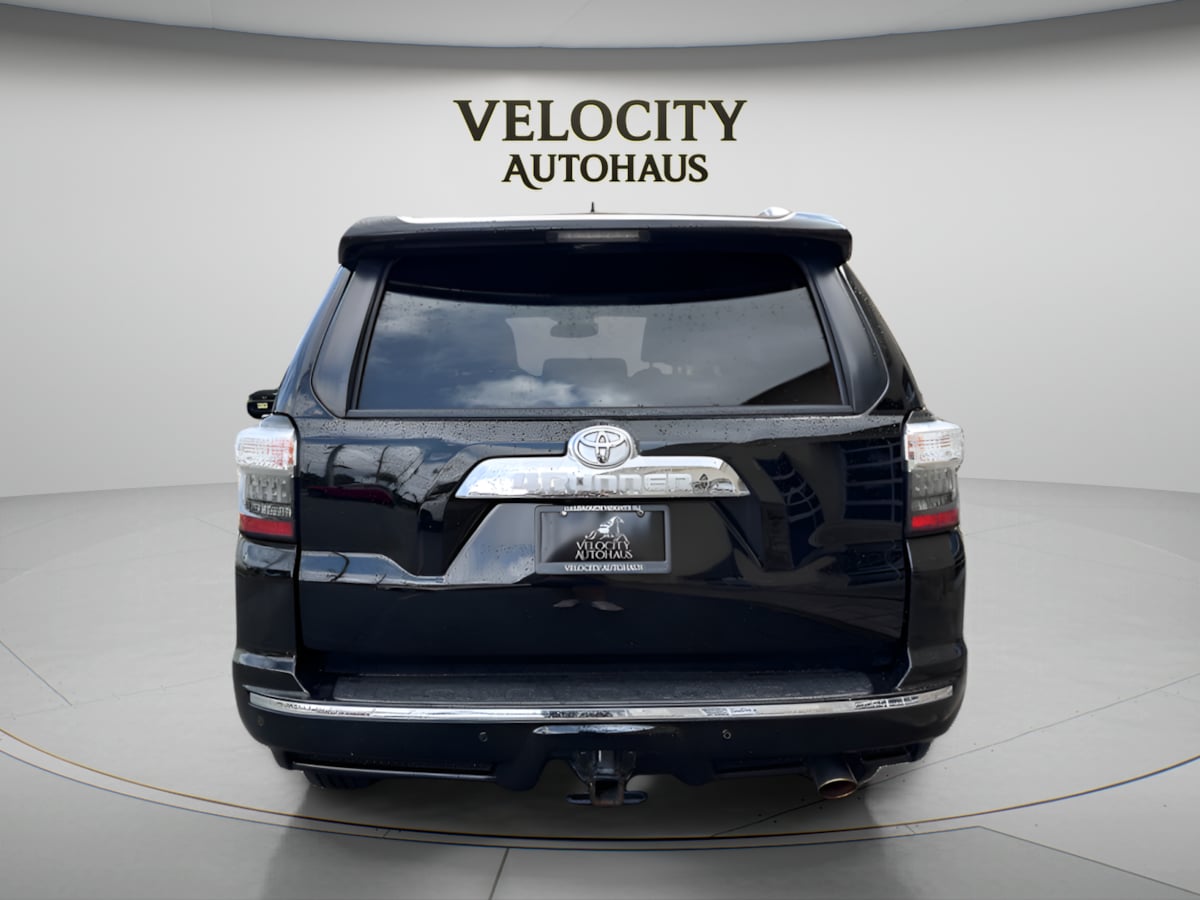 Photo 6 of this Toyota 4Runner