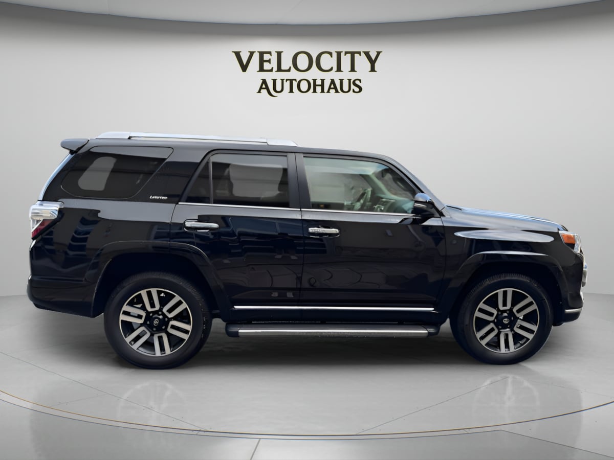 Photo 8 of this Toyota 4Runner