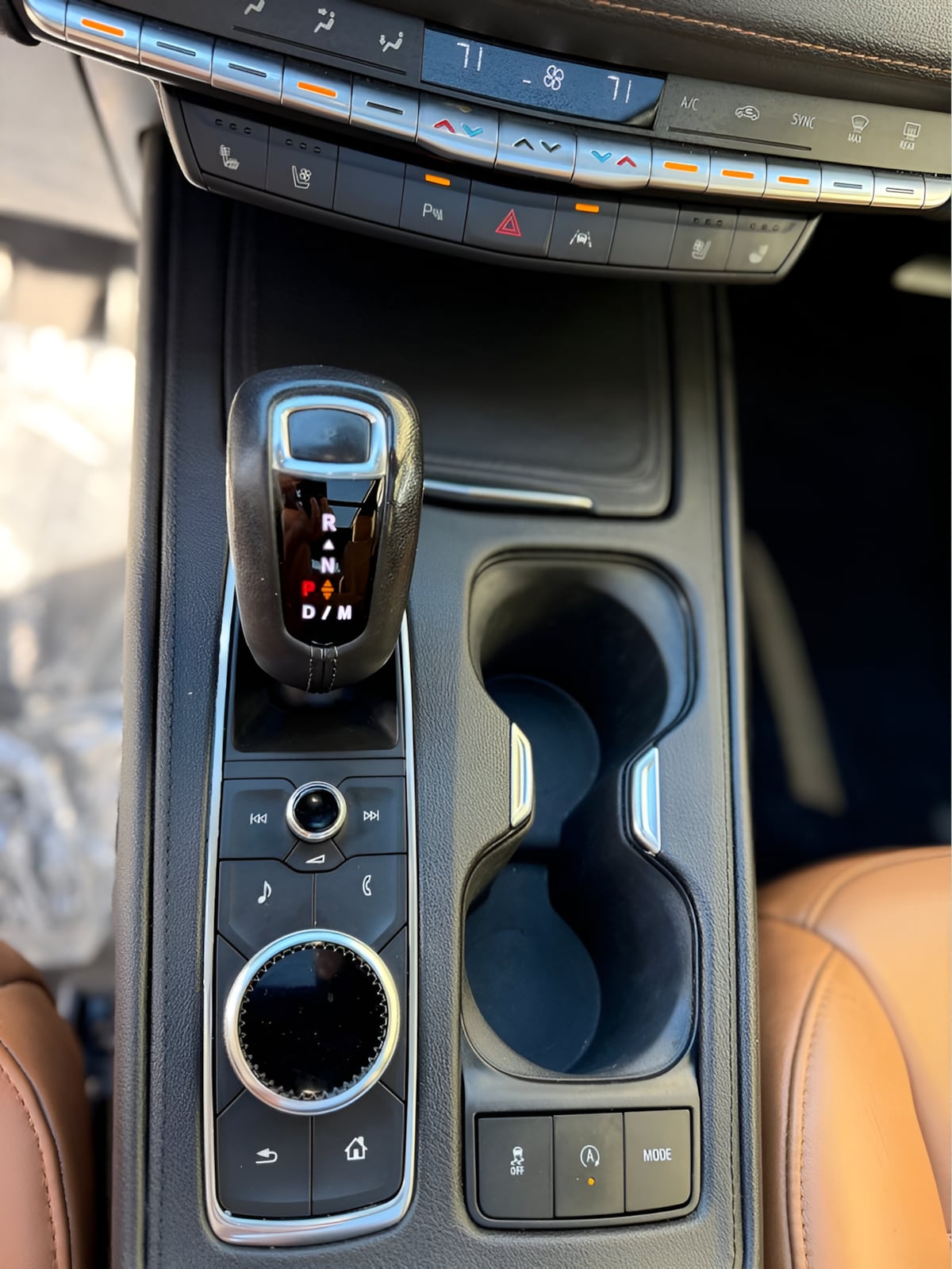 Photo 14 of this Cadillac XT4