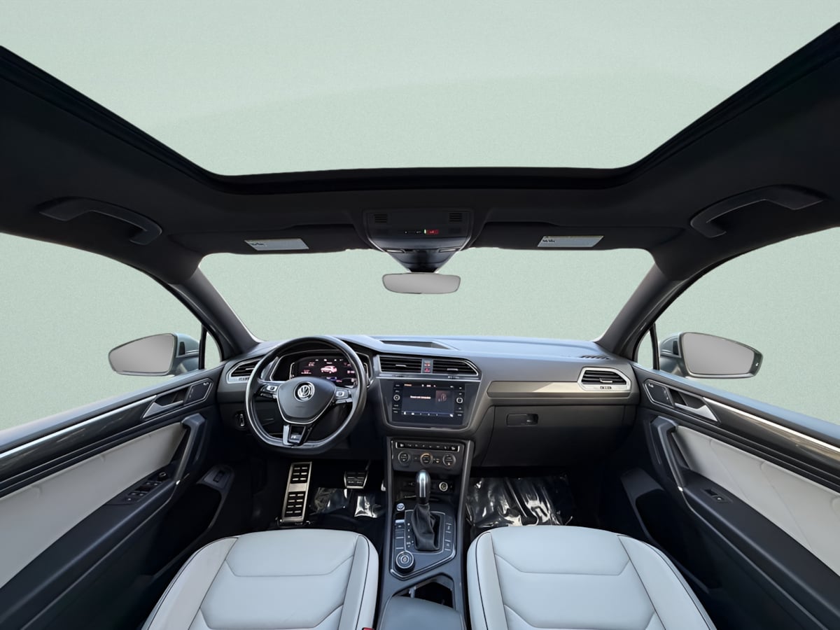 Photo 14 of this Volkswagen Tiguan
