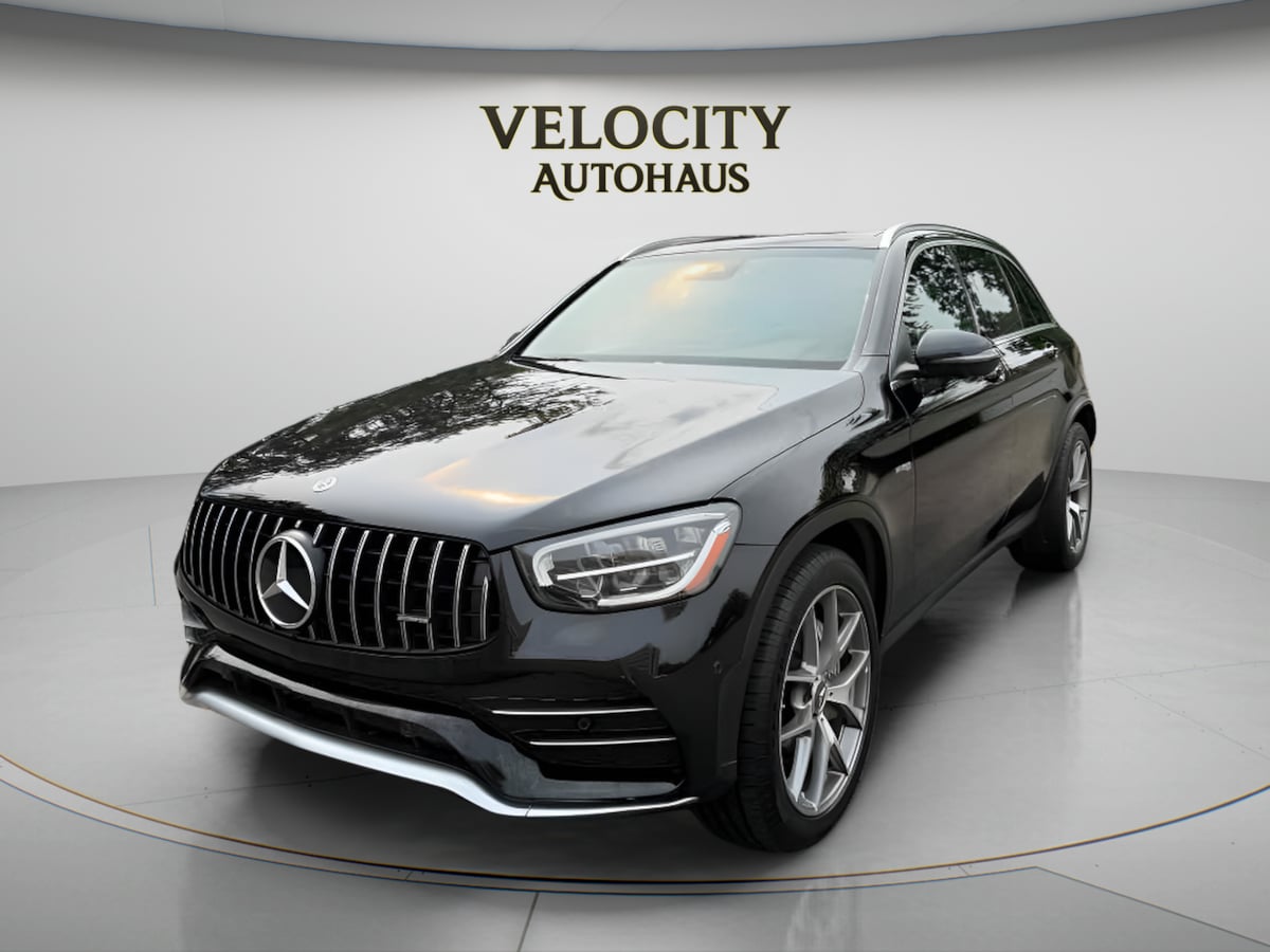 Photo 3 of this Mercedes-Benz AMG GLC 43