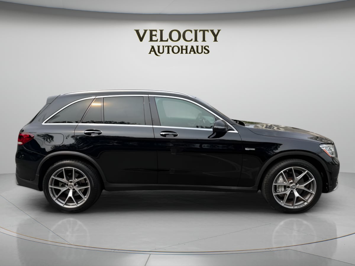 Photo 8 of this Mercedes-Benz AMG GLC 43