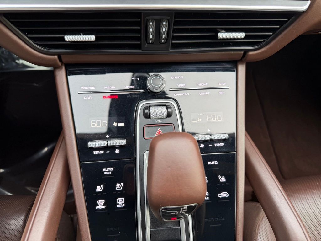 2022 Porsche Cayenne Coup S - Photo 18