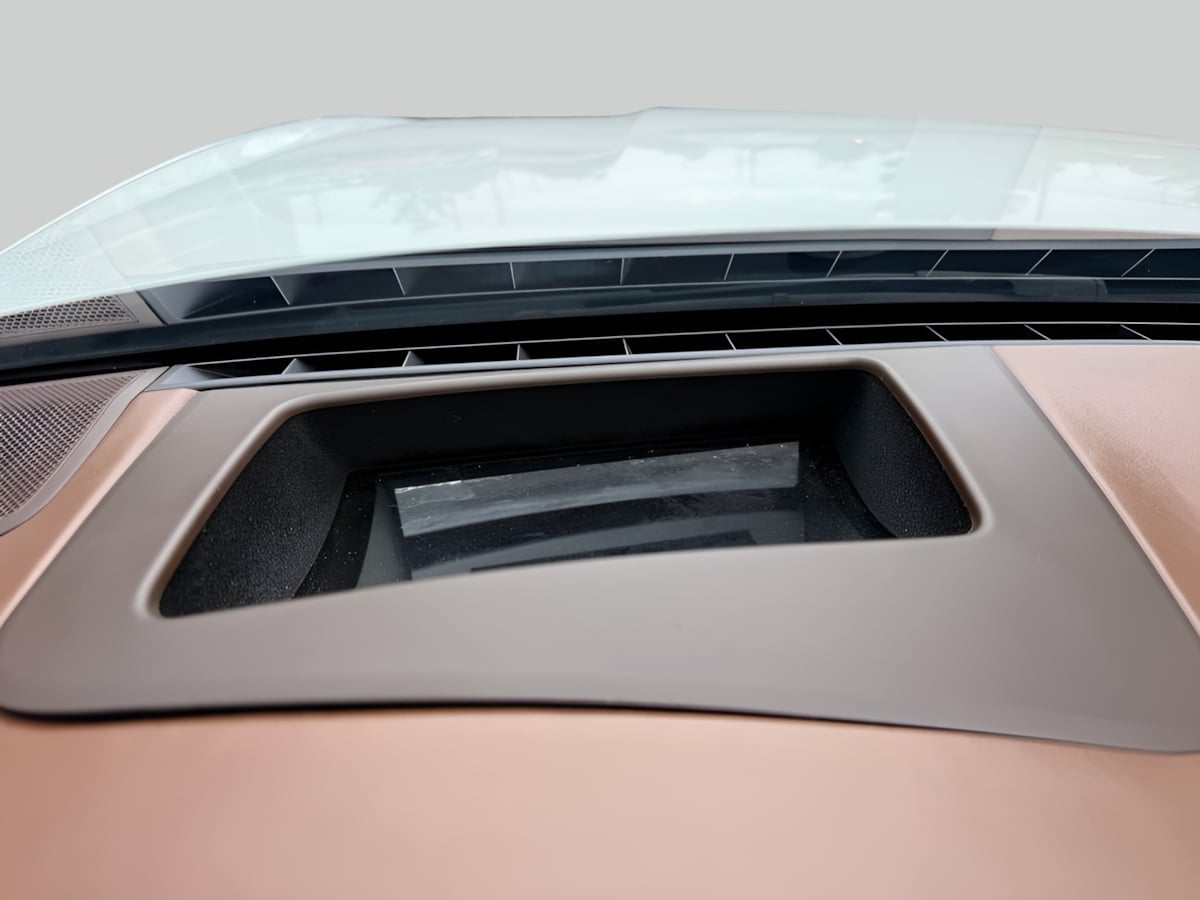Photo 23 of this Porsche Cayenne