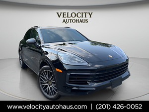 View 2019 Porsche Cayenne 
