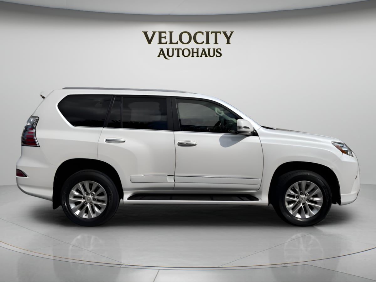 Photo 8 of this Lexus GX 460