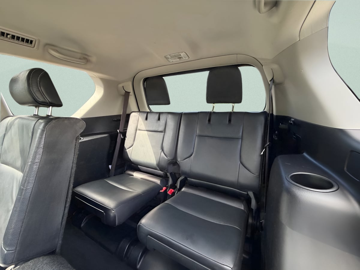 Photo 24 of this Lexus GX 460