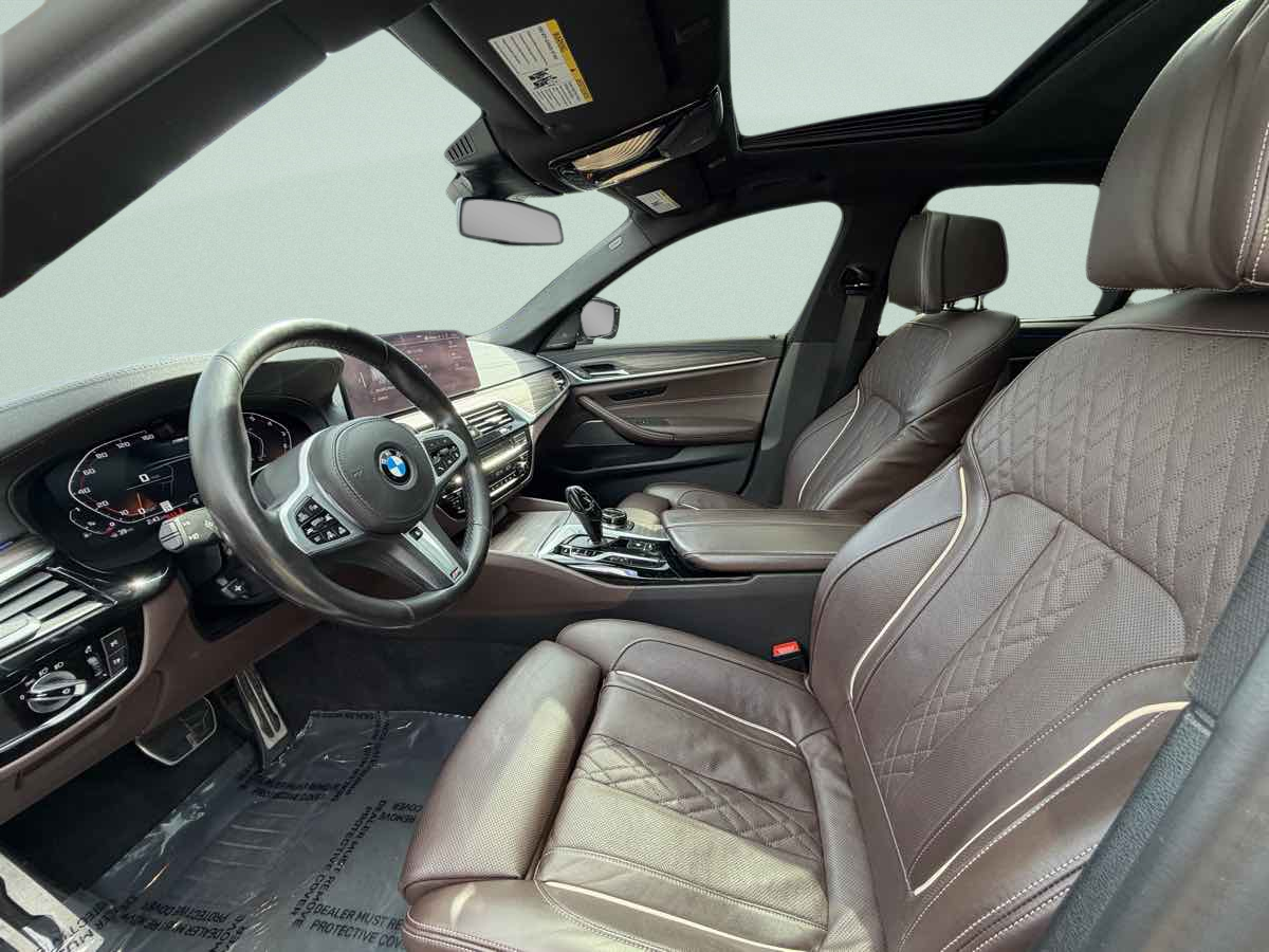 Photo 9 of this BMW 5 Series