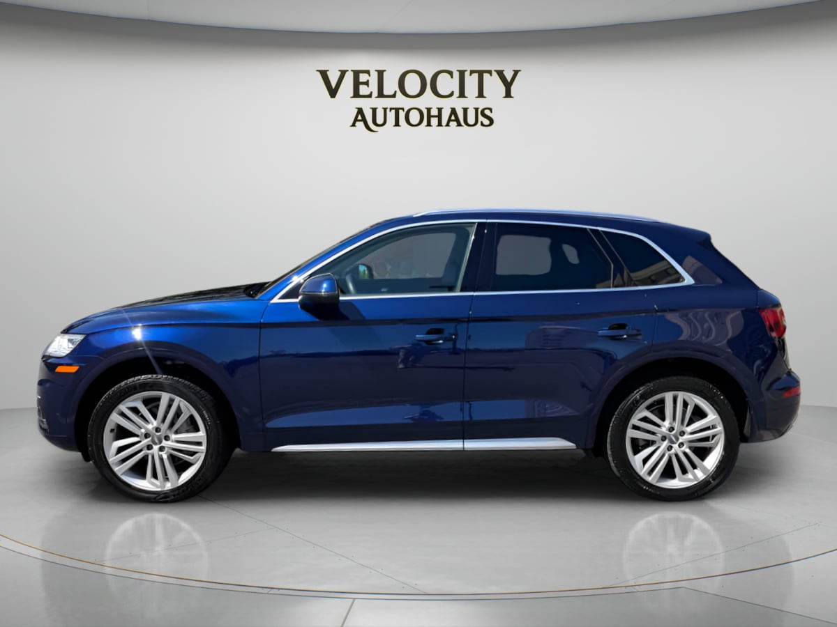 Photo 4 of this Audi Q5
