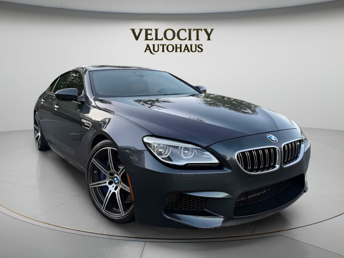 Singapore Gray Metallic 2018 BMW M6 Sedan Rear-Wheel Drive Automatic