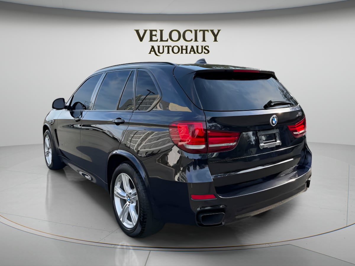 Photo 5 of this BMW X5