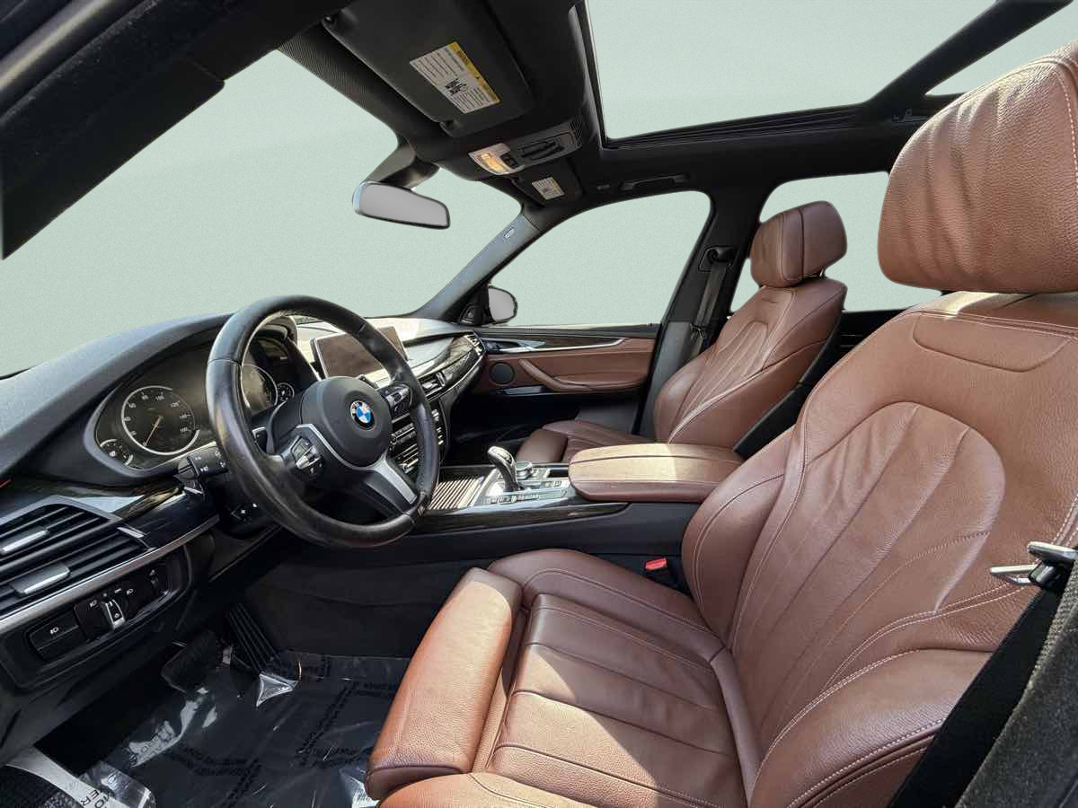 Photo 10 of this BMW X5