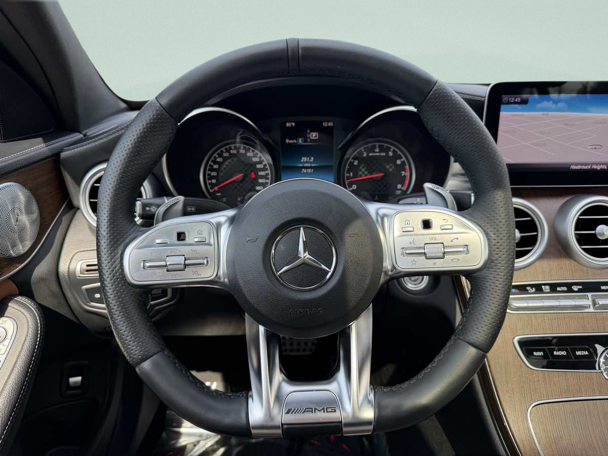 Photo 12 of this Mercedes-Benz AMG C 43
