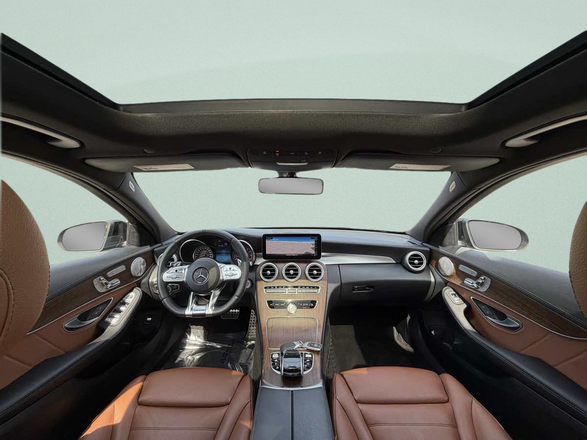Photo 17 of this Mercedes-Benz AMG C 43