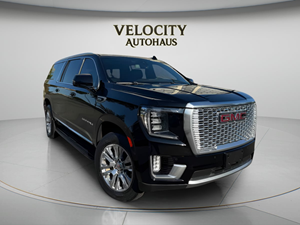 View 2022 GMC Yukon XL 