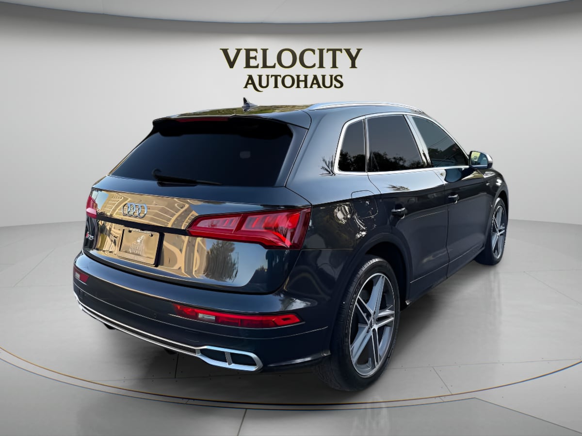 Photo 7 of this Audi SQ5