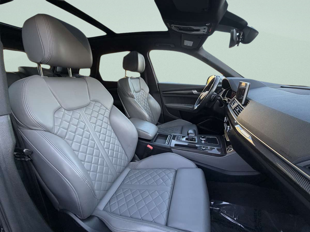 Photo 13 of this Audi SQ5