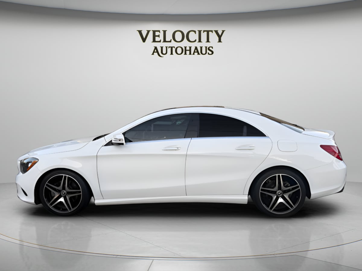 Photo 4 of this Mercedes-Benz CLA 250