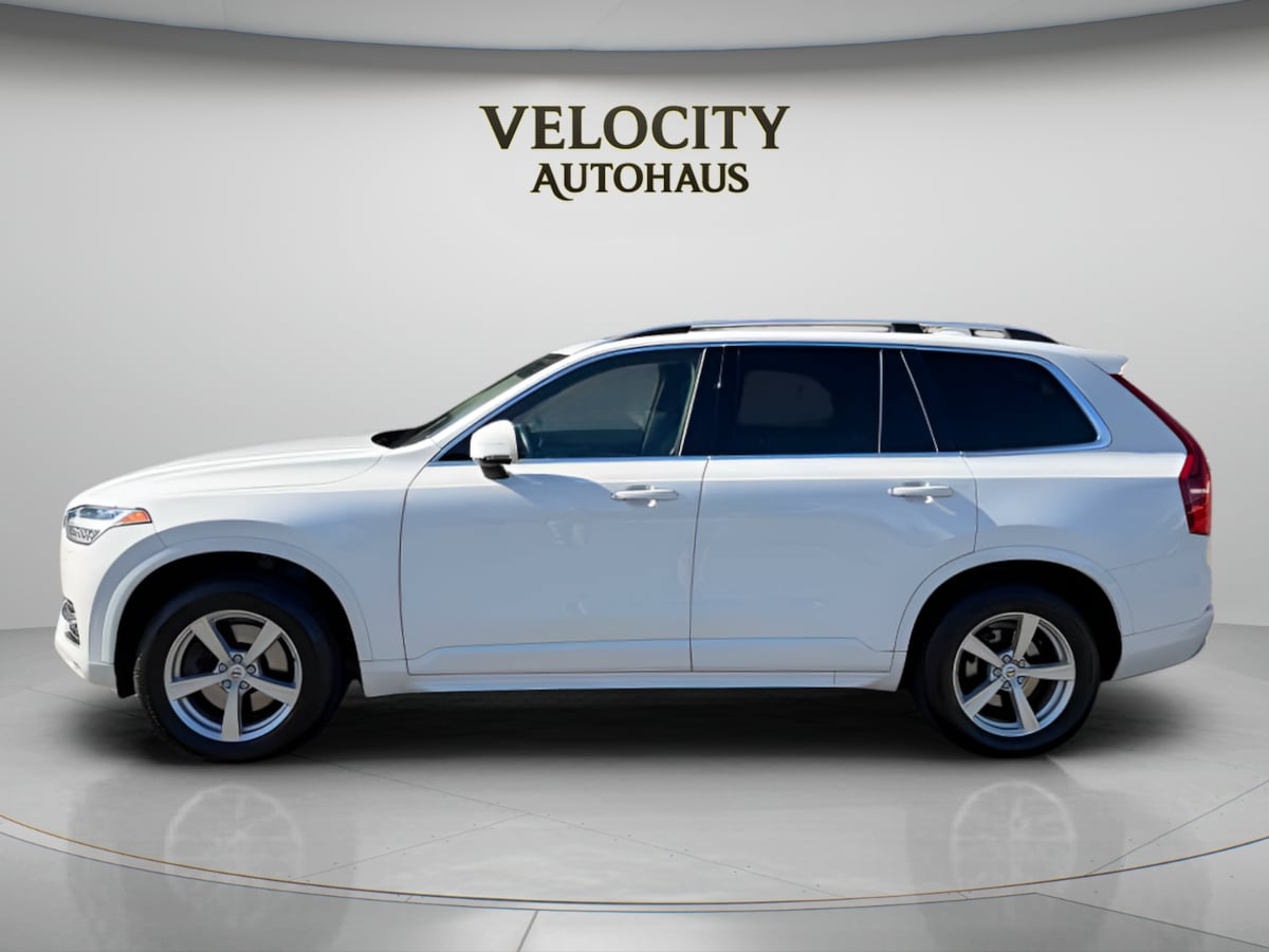Photo 4 of this Volvo XC90